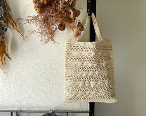 ✥たこ糸で編んだ✥ 透かし編みトートバッグ トートバッグ @k 通販