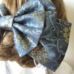 髪飾りリボン✿金襴 桜　藍色　ウエディング　成人式　卒業式　着物　袴　振袖　浴衣 6枚目の画像
