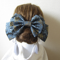 髪飾りリボン✿金襴 桜　藍色　ウエディング　成人式　卒業式　着物　袴　振袖　浴衣 4枚目の画像