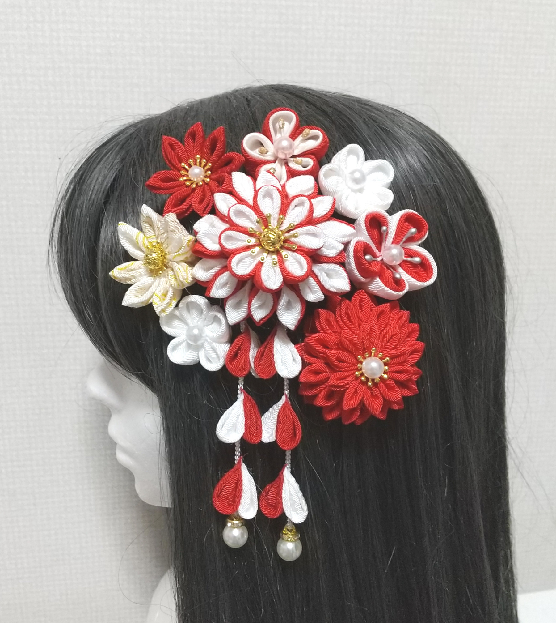 髪飾り 髪飾り紅白 髪飾り赤 成人式 卒業式 七五三 つまみ細工 振袖 袴 結婚式髪飾り 色打掛髪飾り