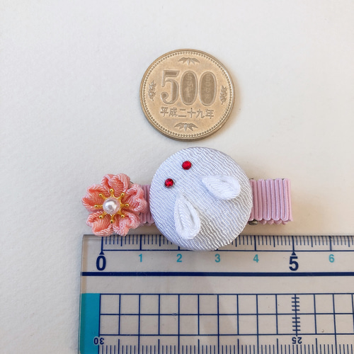 つまみ細工 髪飾り ヘアクリップ うさぎさん リボン Amazon.co.jp: 七五三髪飾り リボンクリップ ウサギさん つまみ