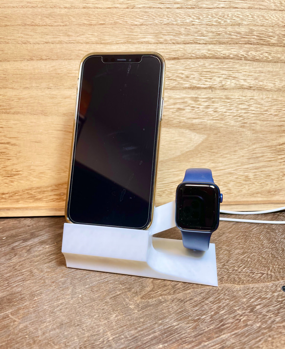 【受注生産】【送料無料】充電スマホ&Apple Watchスタンド 5枚目の画像