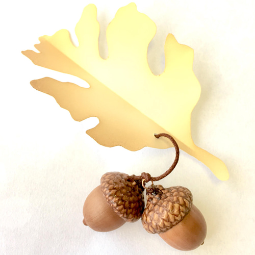 北海道どんぐりチャーム 5個 チャーム totori 通販 1397784｜Creema