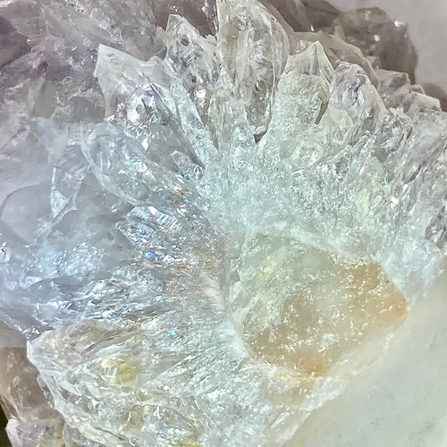 トライゴーニック✨虹入り　カクタスアメジスト　サボテン水晶　ラフストーン　原石 クリスタルのお城✨虹入り カクタスアメジスト サボテン水晶 ラフ