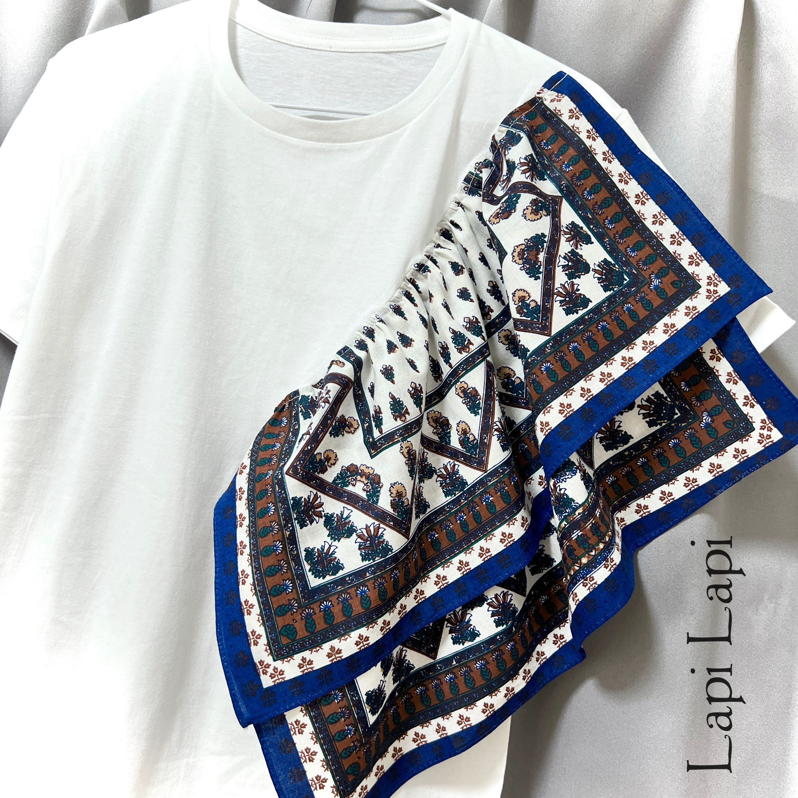 【新作1点物】一枚でインパクト大！インド綿フリル ドッキングTシャツ（白）ブルー