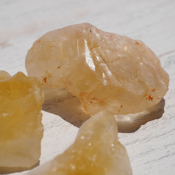 天然石3個セット合計約39gシトリン(ブラジル産)ラフロック黄水晶11月誕生石 原石穴なし[ctr-220520-07] 6枚目の画像