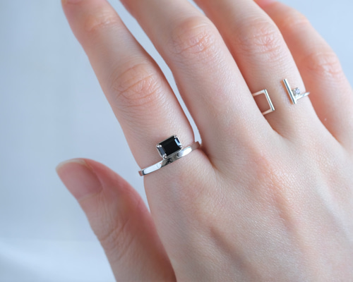 e8a9c048d585bcd24bf4ab8e794684