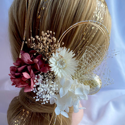 ドライフラワー髪飾り　gold × pink  アジサイ　金箔ヘア　水引　和装髪飾り　和玉　卒業式　成人式　前撮り 4枚目の画像