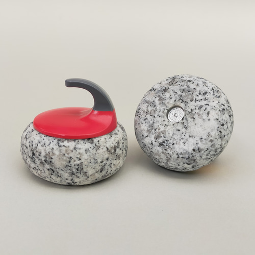 ♥️♥️♥️宝物放出！入手困難品！珍しいカーリングミニストーン置物・超レア物 ♥️♥️♥️宝物放出！入手困難品！珍しいカーリングミニ