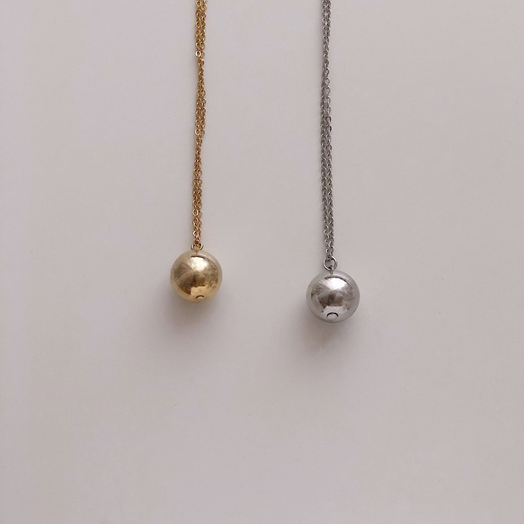 Metal ball necklace 1枚目の画像