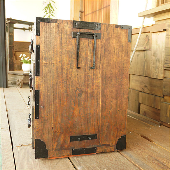 日式抽屜櫃古董櫃子實木時尚日式裝飾置物架日式現代昭和復古家具老工具老家具 第8張的照片