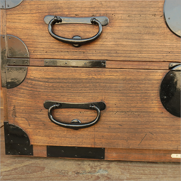 日式抽屜櫃古董櫃子實木時尚日式裝飾置物架日式現代昭和復古家具老工具老家具 第6張的照片
