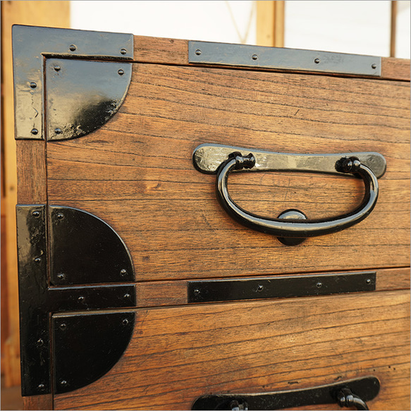 日式抽屜櫃古董櫃子實木時尚日式裝飾置物架日式現代昭和復古家具老工具老家具 第4張的照片
