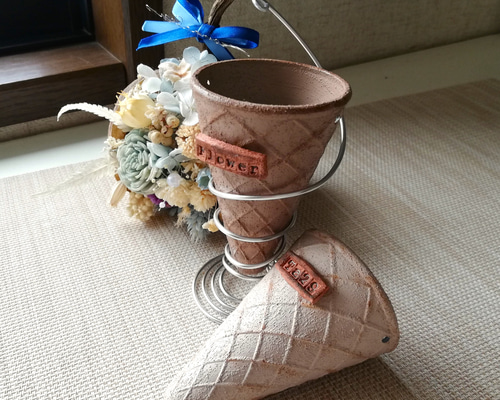 28.（2個セット）リメイク缶　リメ缶　プランター　ガーデニング ee2d5e1203ed7da1922b9bb97e1ab2