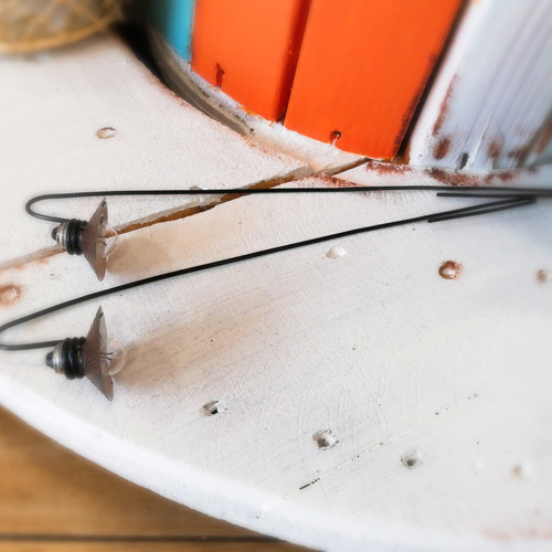 リメ缶・リメイク缶☆アンティーク傘つき豆電球ガーデンピック 2本