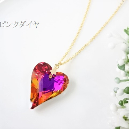長さ変更可能】キラキラ輝く ハート グラデーション ロングネックレス 