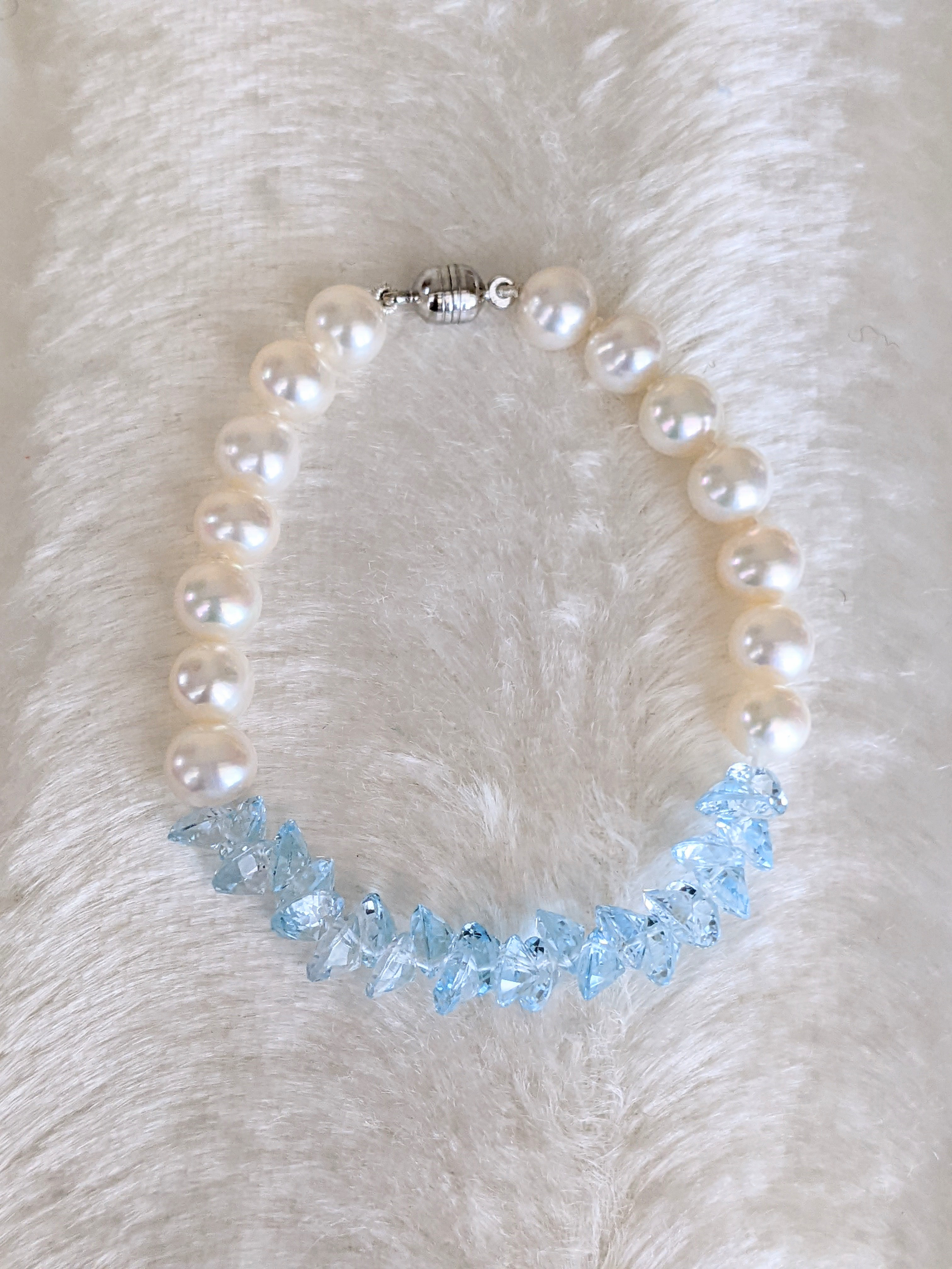 ブルートパーズ✧ラウンドファセットカット✧ 淡水真珠ブレスレット