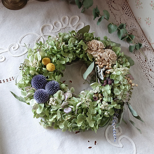 北海道産アナベルと小花木の実のミニリース のオレガノピ 