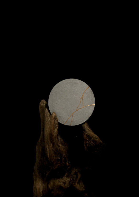 【唯一無二】月の金継ぎリングピロー『月光』（M）セメント製　小物置き　シンプル　 3枚目の画像