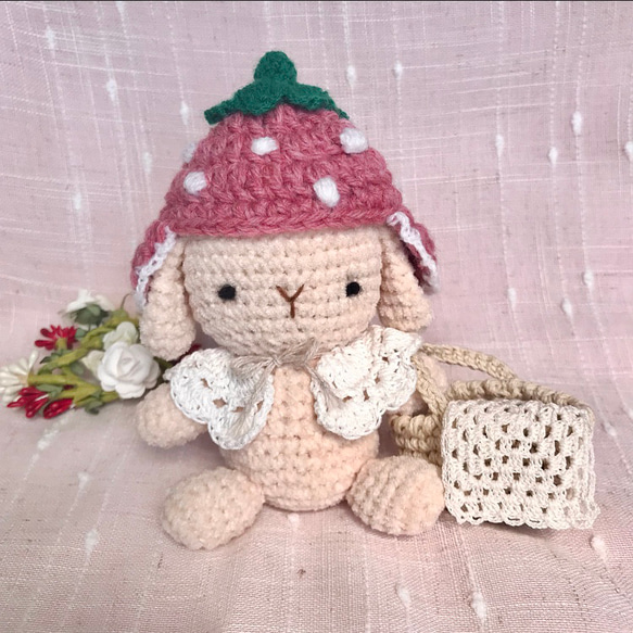 いちご帽子 耳当て付き うさぎ・ペット・ぬいぐるみ ペット服