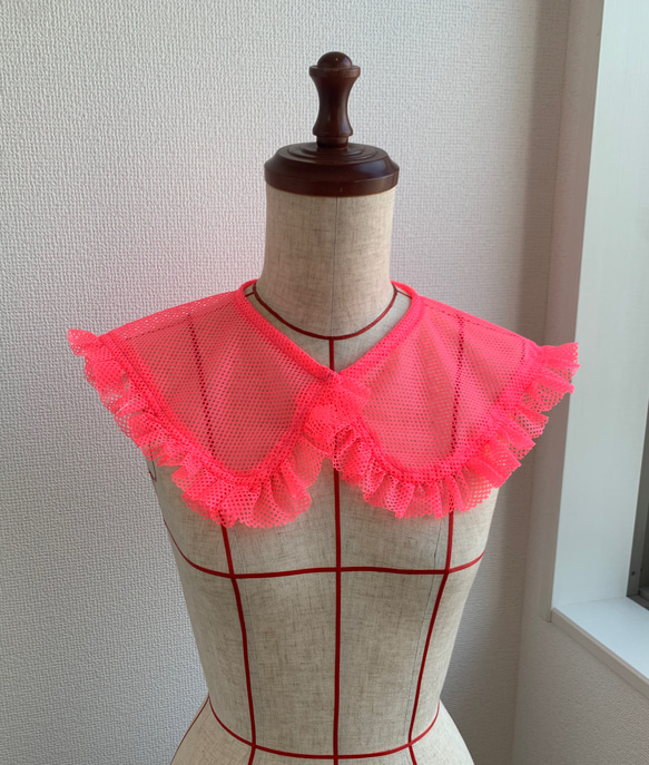 ネオンカラーフリルつけ襟 メッシュ×ピンク(ラウンド) その他