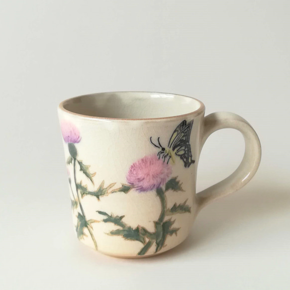 【陶器】アザミとアゲハ蝶のマグカップ 3枚目の画像
