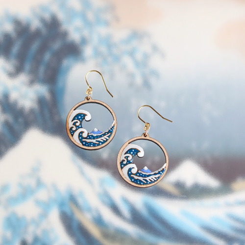 神奈川沖浪裏ラウンドフレームピアス・冨嶽三十六景 葛飾北斎/p1201