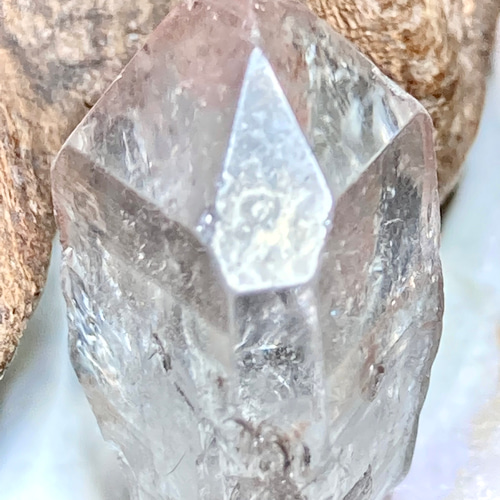 虹入り】レッドレムリアンシード | NEROLI CRYSTAL