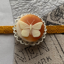 デッドストック素材のポエティックな蝶の帯留め「パピヨン・ポエム」 8枚目の画像