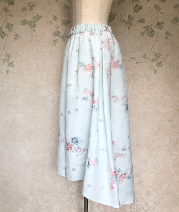 【着物リメイク】アシンメトリーフレアスカートのセットアップ 11枚目の画像