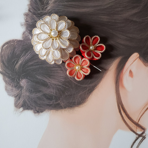 和装髪飾り　つまみ細工髪飾り　赤　白　成人式　卒業式　袴　七五三 yumeyakata_kamikazari-hanbai-94-96