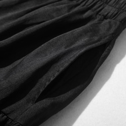 優しく揺れる、ゆるふわギャザースカート　リネンロングスカート　裏地付き　ブラック　220512-5 7枚目の画像