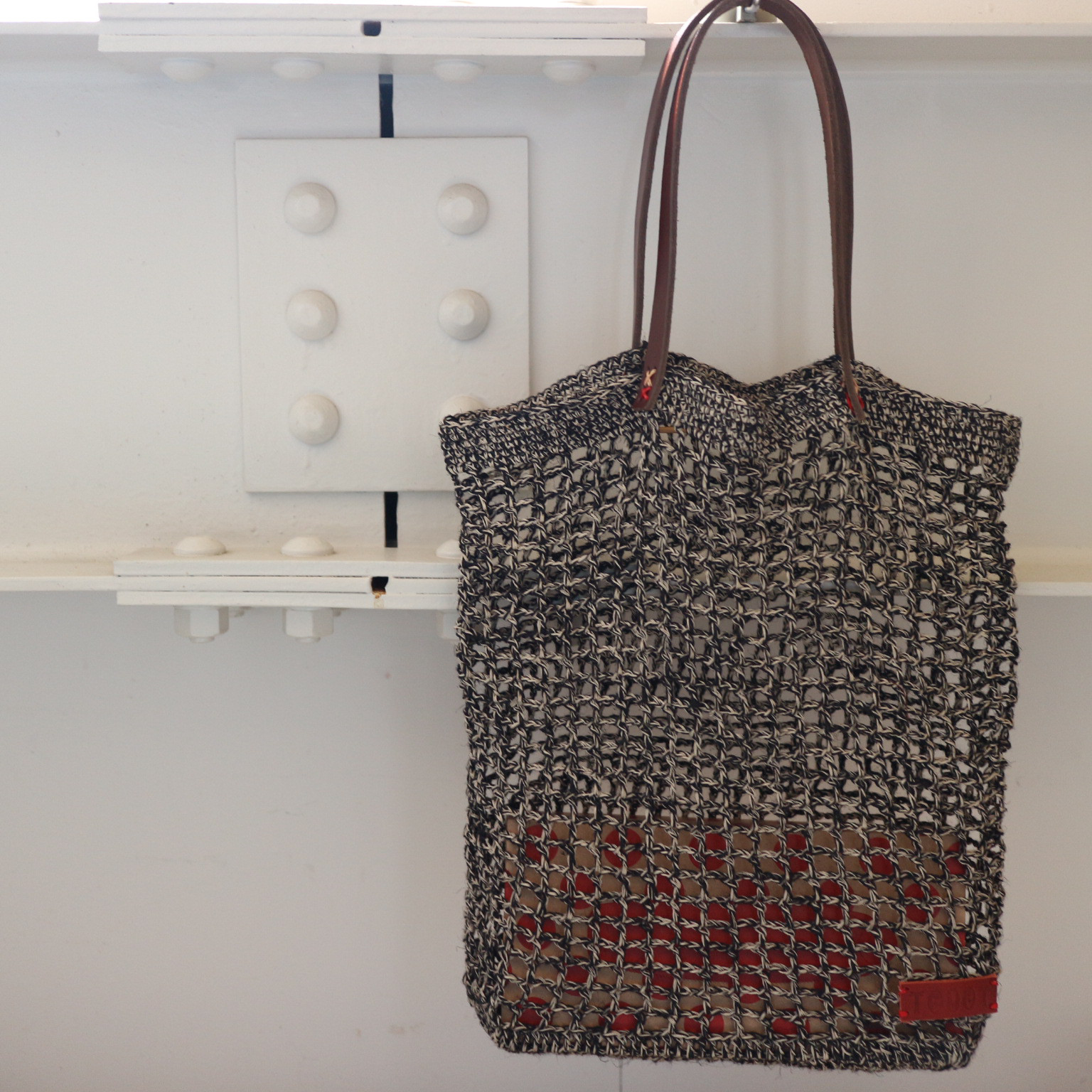 ◇リネンミックス糸の大きなメッシュバッグ◇ブラック×ナチュラル♢