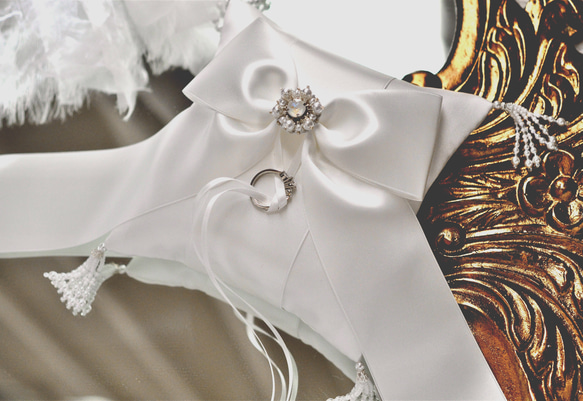 【再販】クチュール感覚のプリンセス　リングピロー　ホワイトリボン　パール　スワロフスキー 14枚目の画像