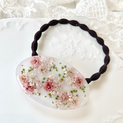 ❇︎フラワーブーケのヘアゴム❇︎ レジン 押し花 ドライフラワー 大人