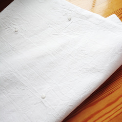 ホワイトコットン♪白い水玉刺繍のクッションカバー 45cm×45cm 9枚目の画像