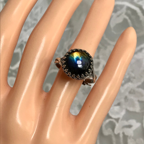 フィンランド産 オーロラのような・・・スペクトロライト ring（9号