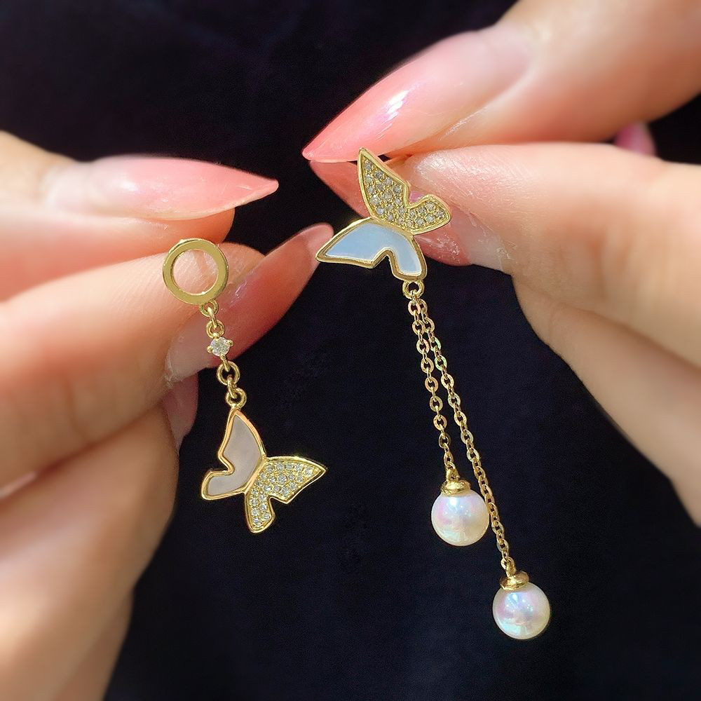 特価ブランド 蝶々モチーフ アンバランスピアスk18 ピアス（その他