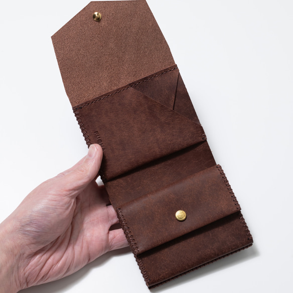 色鮮やかなプエブロレザー　二つ折り財布[ブラウン]/Half Wallet[BROWN]  雑貨　ギフト　レザー 2枚目の画像