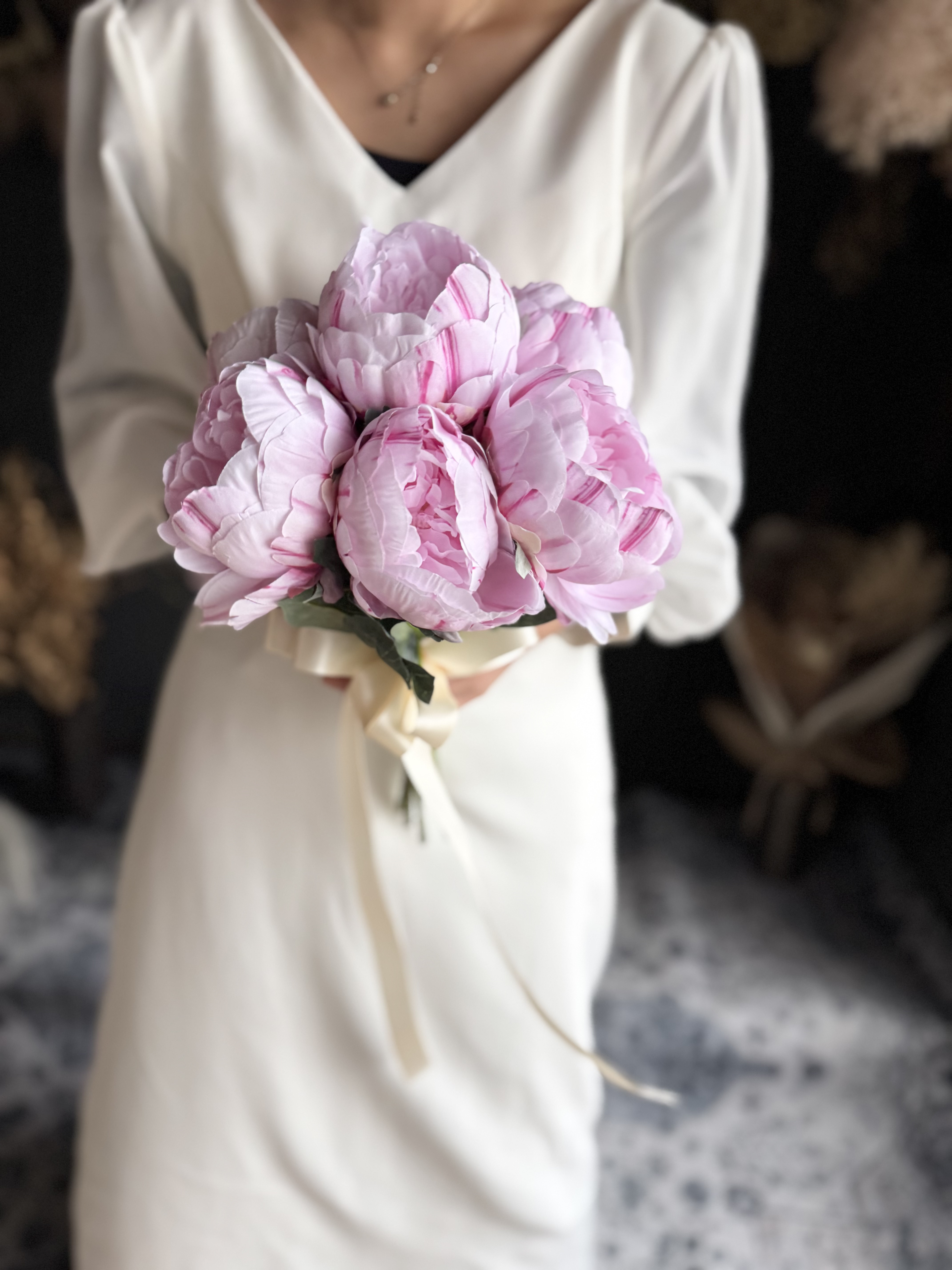 ピンクシャクヤク×クラッチブーケ☆ブートニア