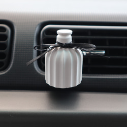 車用 香水瓶 アロマストーン 1枚目の画像