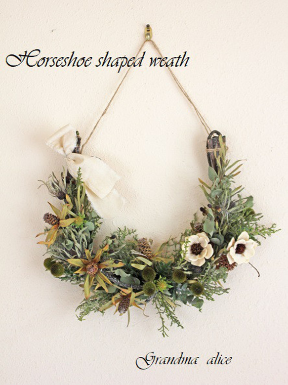 ＊* sale*1点物：horseshoe-shaped wreath（L）＊* 1枚目の画像