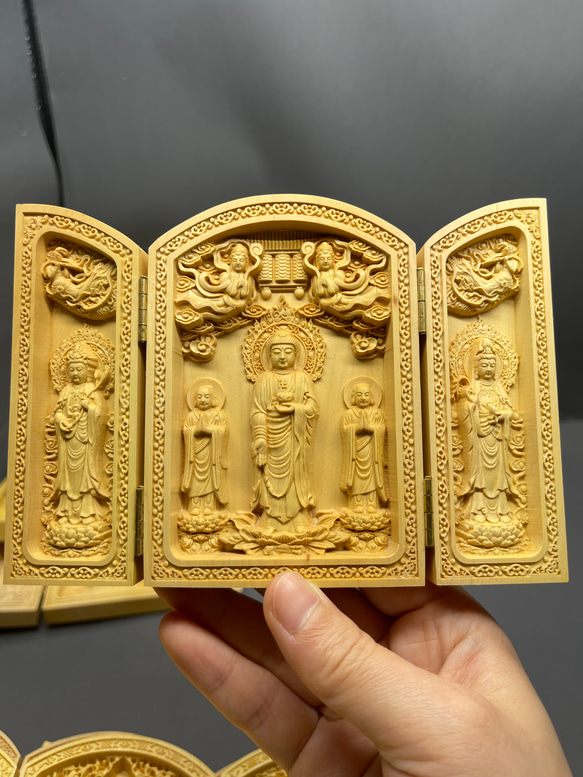 【美品】五重塔　仏教美術　木彫　置物　インテリア　工芸品　美術品　A2867 西方三聖 木彫仏像 仏教美術 三開仏 置物 彫刻 芸彫閣 通販 13992747