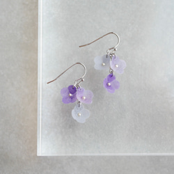 和紙の花「小さな花畑」紫・うす紫・うす青　イヤリング／ピアス 4枚目の画像