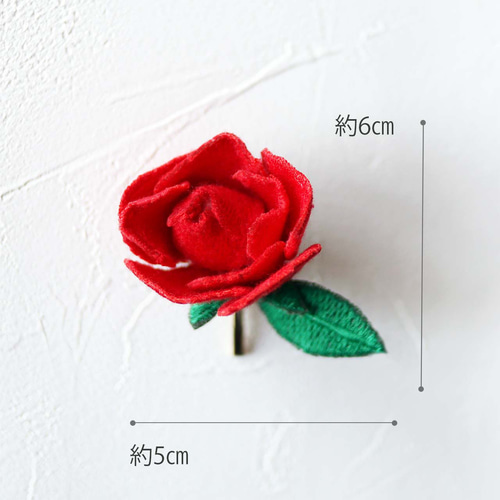 立体刺繍】赤いバラ ポニーフック・ヘアカフス 春桜-Haruka
