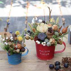 ブリキ缶のナチュラルアレンジ☆ドライフラワー レッド＆ブルー ドライ