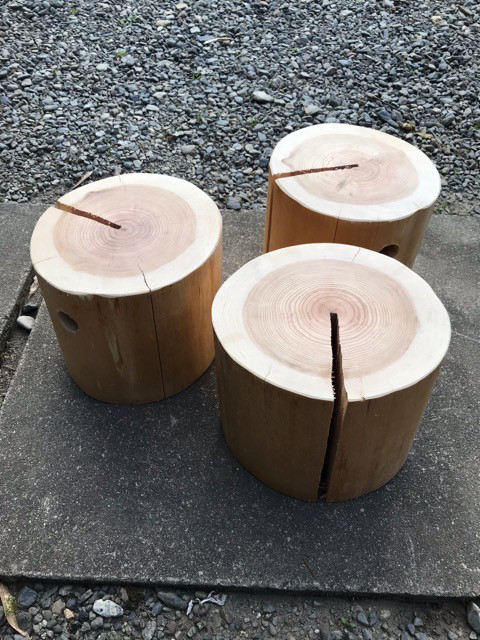 杉丸太 半割り長椅子幅330xw2150xh430