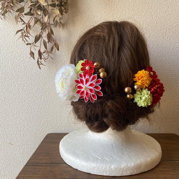 つまみ細工と造花の髪飾りセット【5】 1枚目の画像