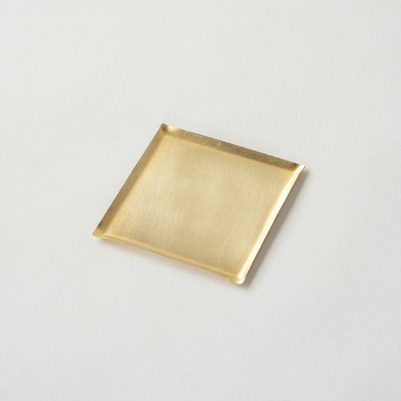 真鍮の四角皿/SS　アクセサリートレイ　豆皿  minimal plate <square-SS> / brass 2枚目の画像