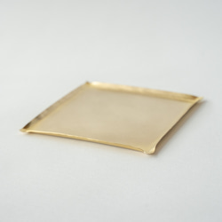 真鍮の四角皿/M　アクセサリートレイ　菓子皿  minimal plate <square-M> / brass 4枚目の画像